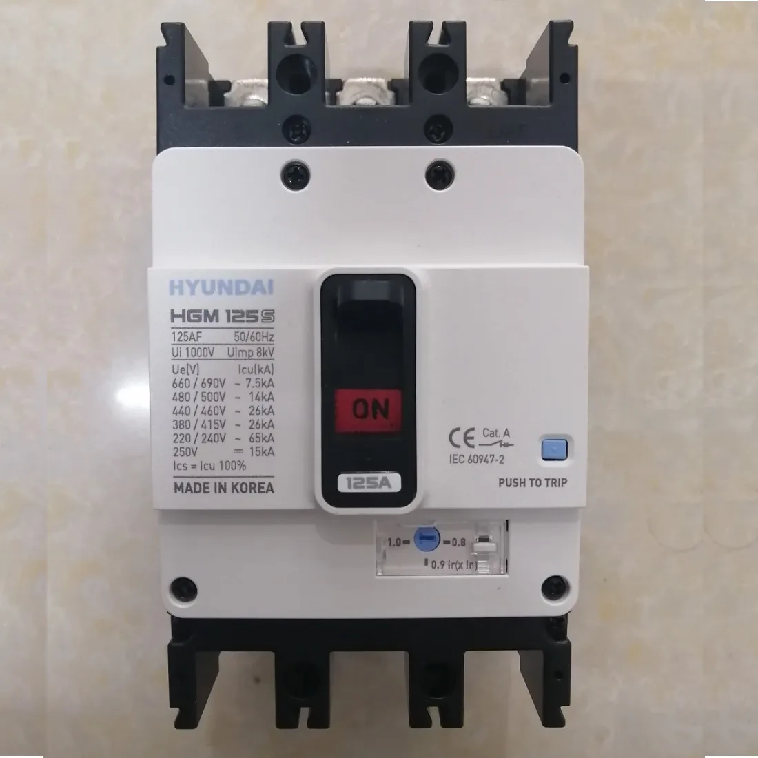 Aptomat MCCB Khối 3P 125A Hyundai HGM125S-F
