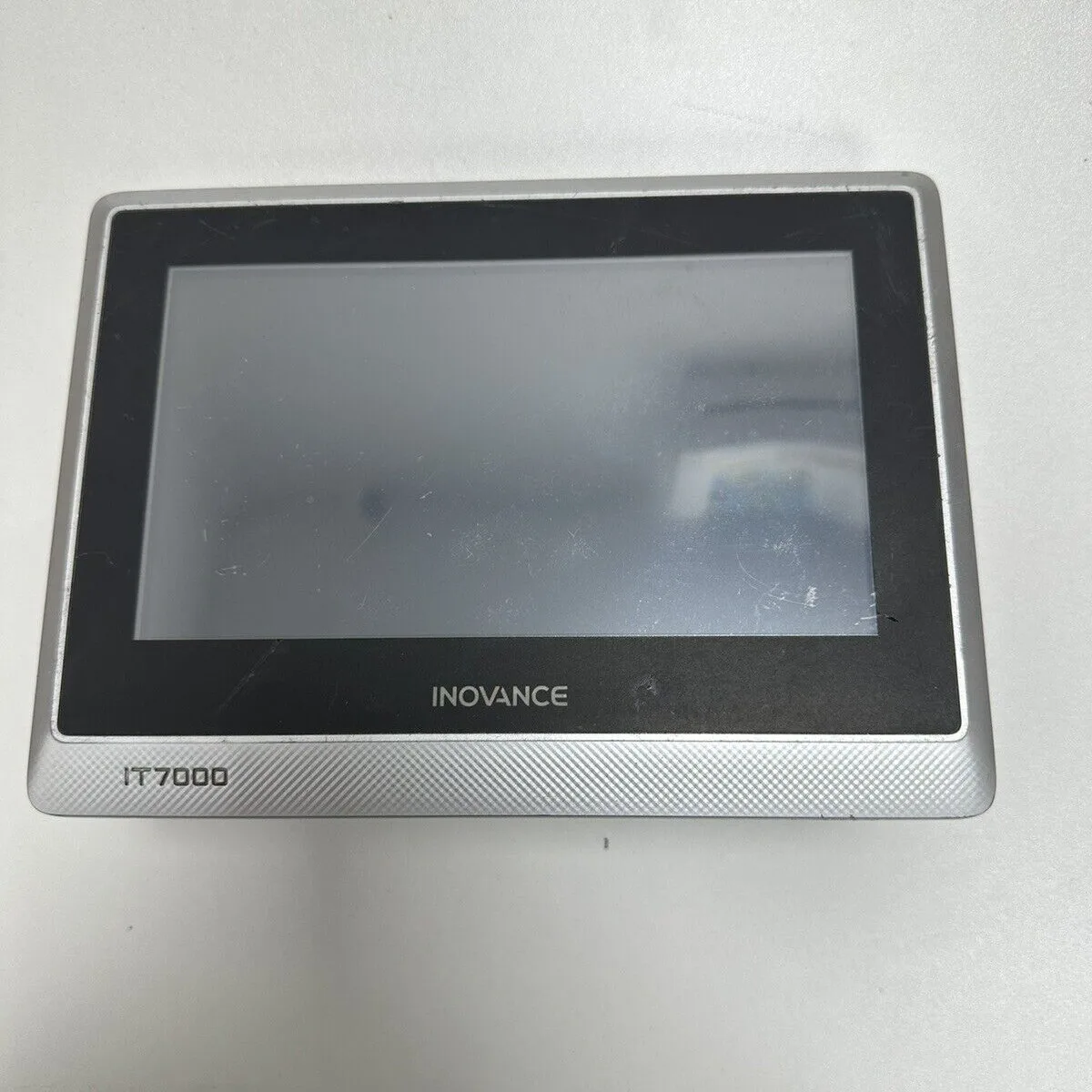 Màn Hình Lập Trình Điều Khiển HMI Inovance 10″ IT7100E
