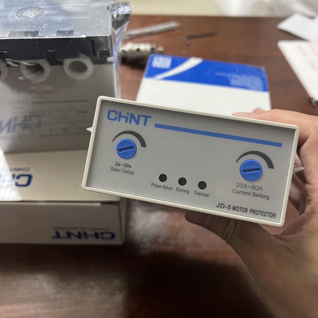 Rờ Le Nhiệt Điện Tử Kết Hợp Bảo Vệ Mất Pha Chint 2-20A JD-5