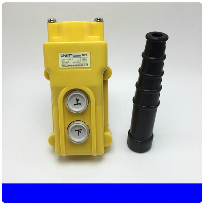 Tay 2 Nút Bấm Lên Xuống Cho Tời Hoặc Cẩu Trục Chint NP3-1