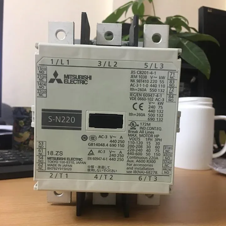 Khởi Động Từ Contactor 3P 220A Mitsubishi S-N220