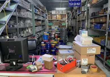 Phân Phối Thiết Bị Điện Cho Trang Trại Chăn Nuôi