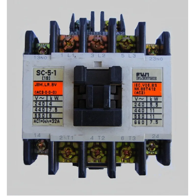 Khởi Động Từ Contactor Fuji 3P 22A SC-5-1