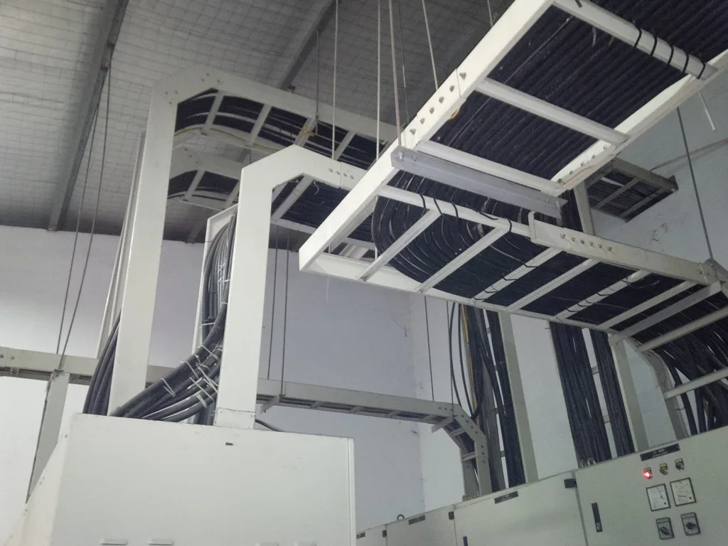 Thang Đi Dây Cáp Điện Trunking 400x100mm TC-400100