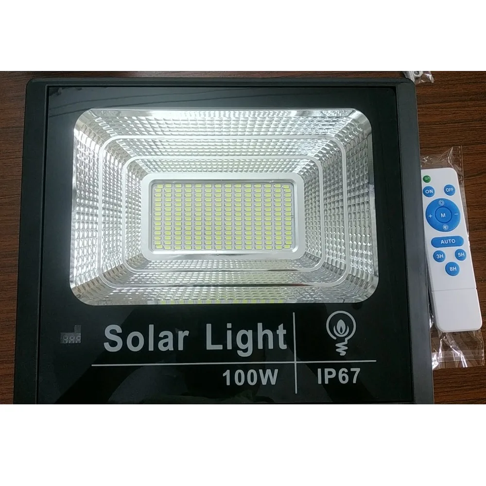 Đèn Led Pha Năng Lượng Mặt Trời Dona 100W PLN100
