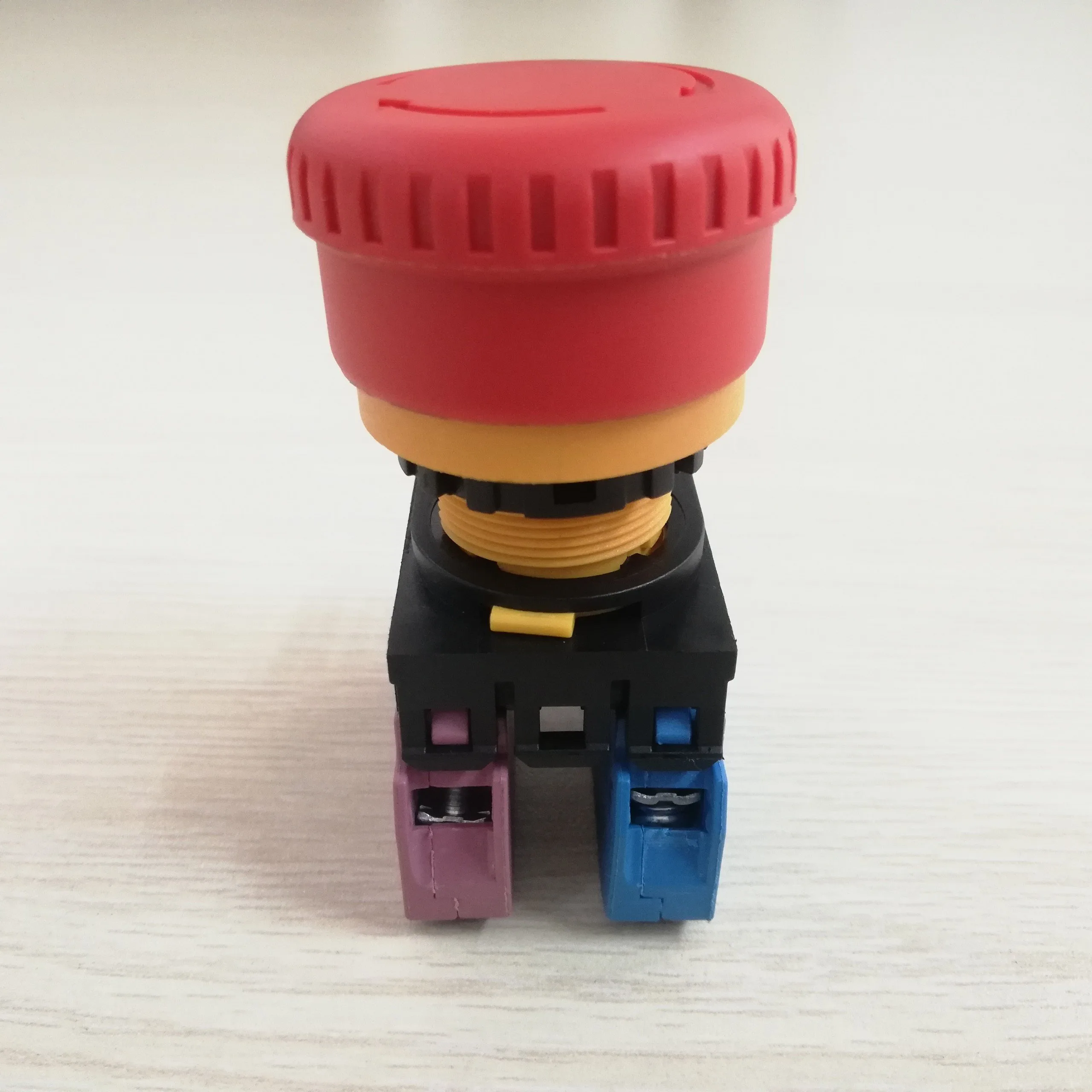 Nút Dừng Khẩn Cấp Emergency 1NC LAP-8101