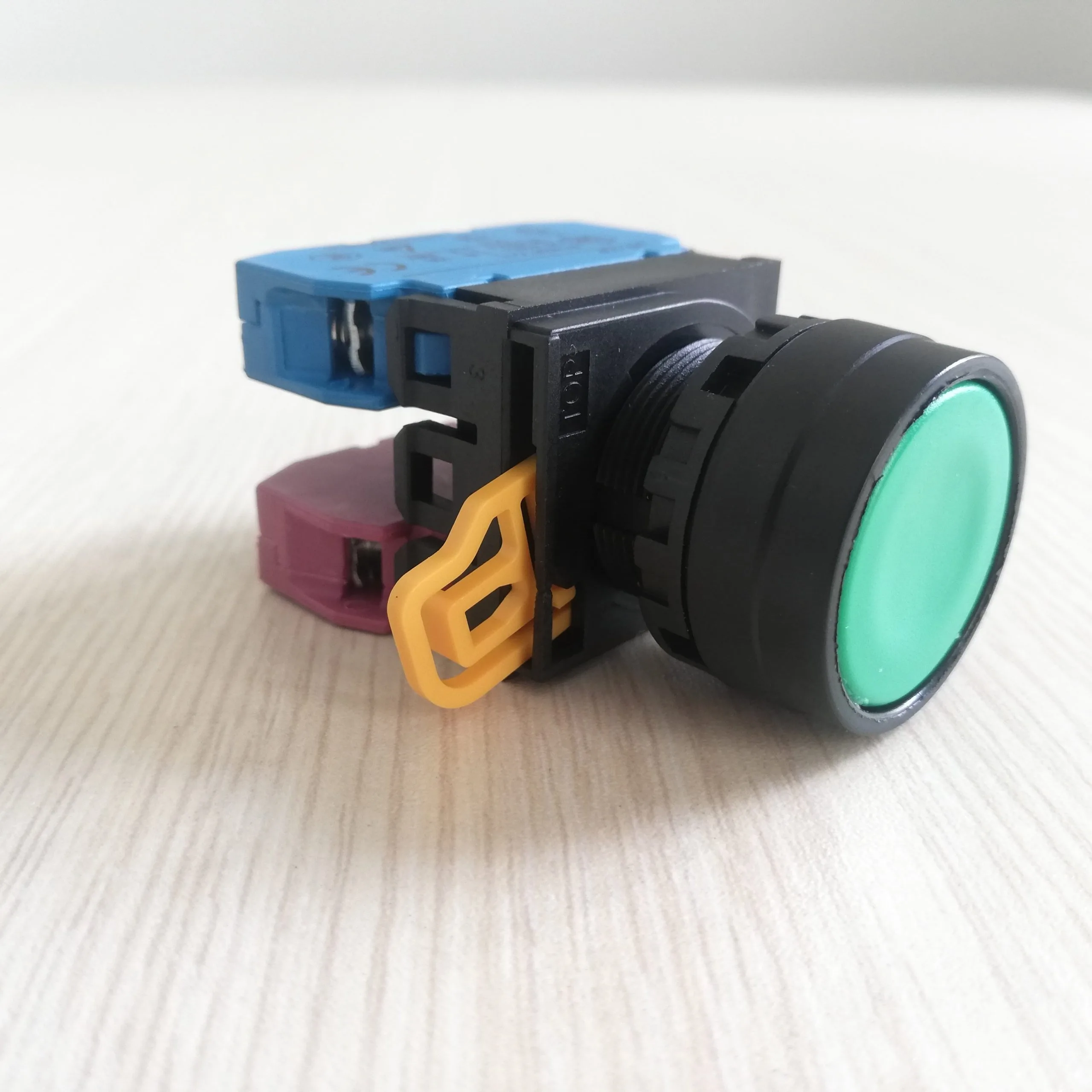 Nút Nhấn Xanh Không Đèn Push Button 1NO LAP22-2210