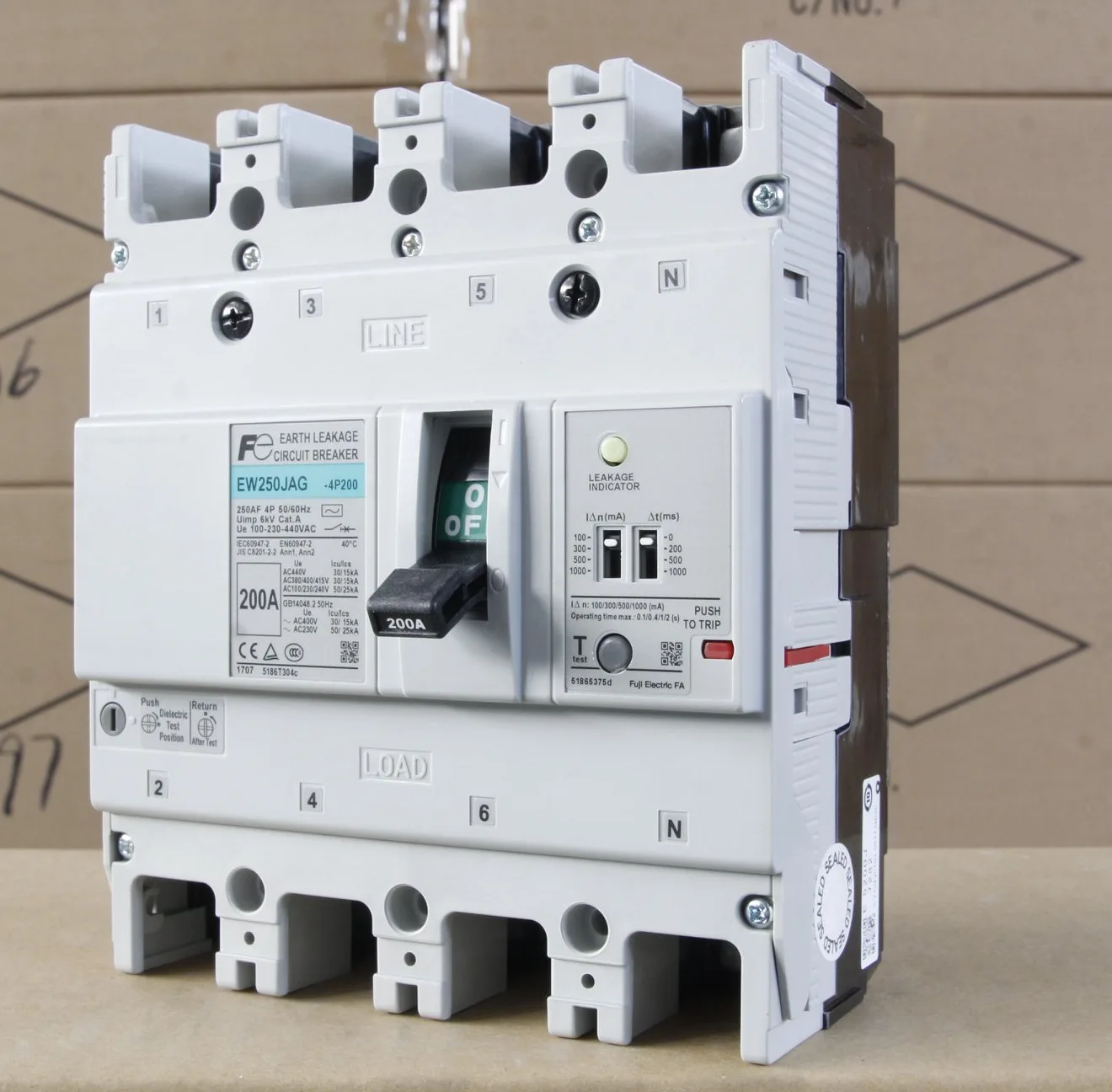 Aptomat Chống Giật ELCB Khối Fuji 4P 200A EW250JAG-4P