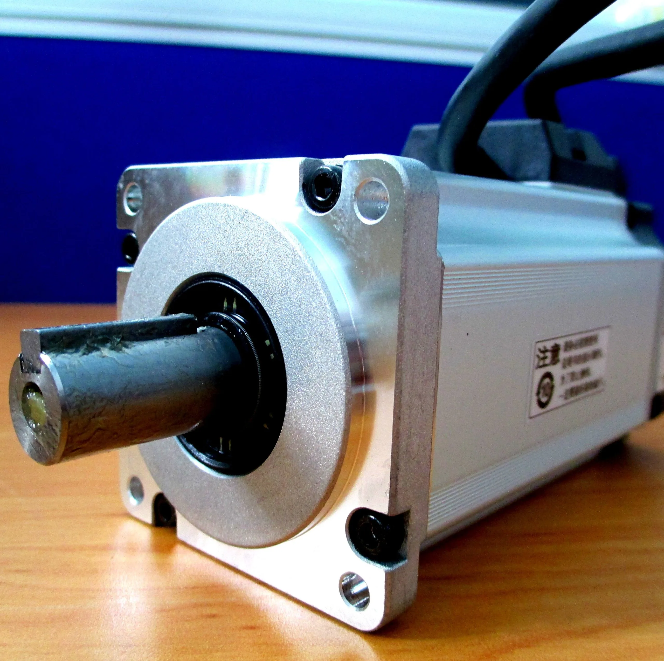 Động Cơ Motor Servo Panasonic 400W MHMD042J1U