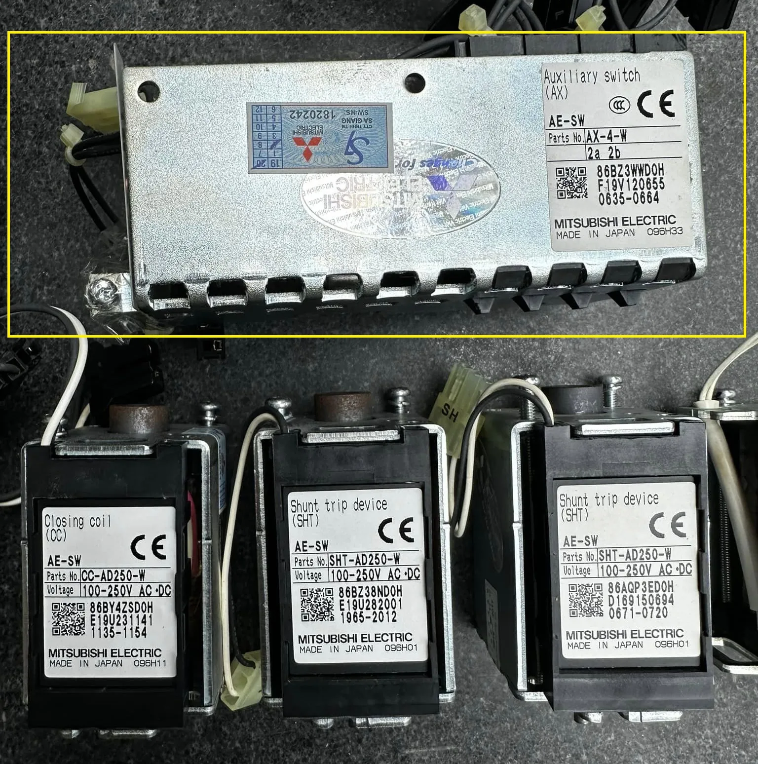 Tiếp Điểm Phụ Cho Máy Cắt ACB Mitsubishi AX-4-W