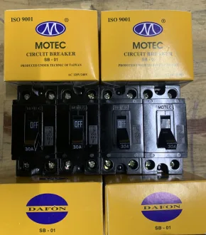 Aptomat CB Cóc Đen Motec 20A SB-01