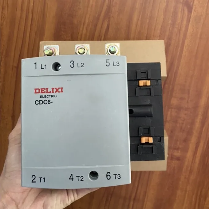 Khởi Động Từ Contactor Delixi 3P 160A CDC6H16022M7