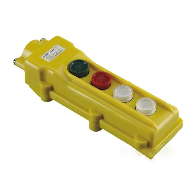 Tay 4 Nút Bấm Lên Xuống On Off Cho Tời Hoặc Cẩu Trục Chint NP3-1A