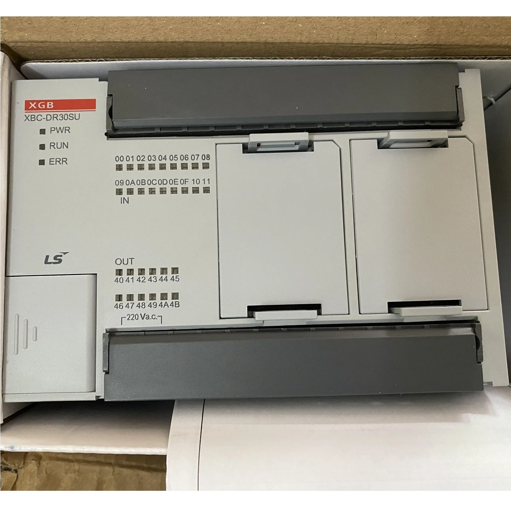 Bộ Lập Trình Điều Khiển Tự Động PLC LS XBC-DR30SU