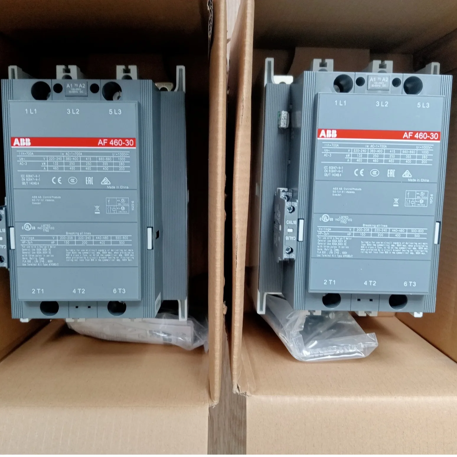 Khởi Động Từ Contactor ABB 250kW 460A 1SFL597001R7011 AF460-30-11-70