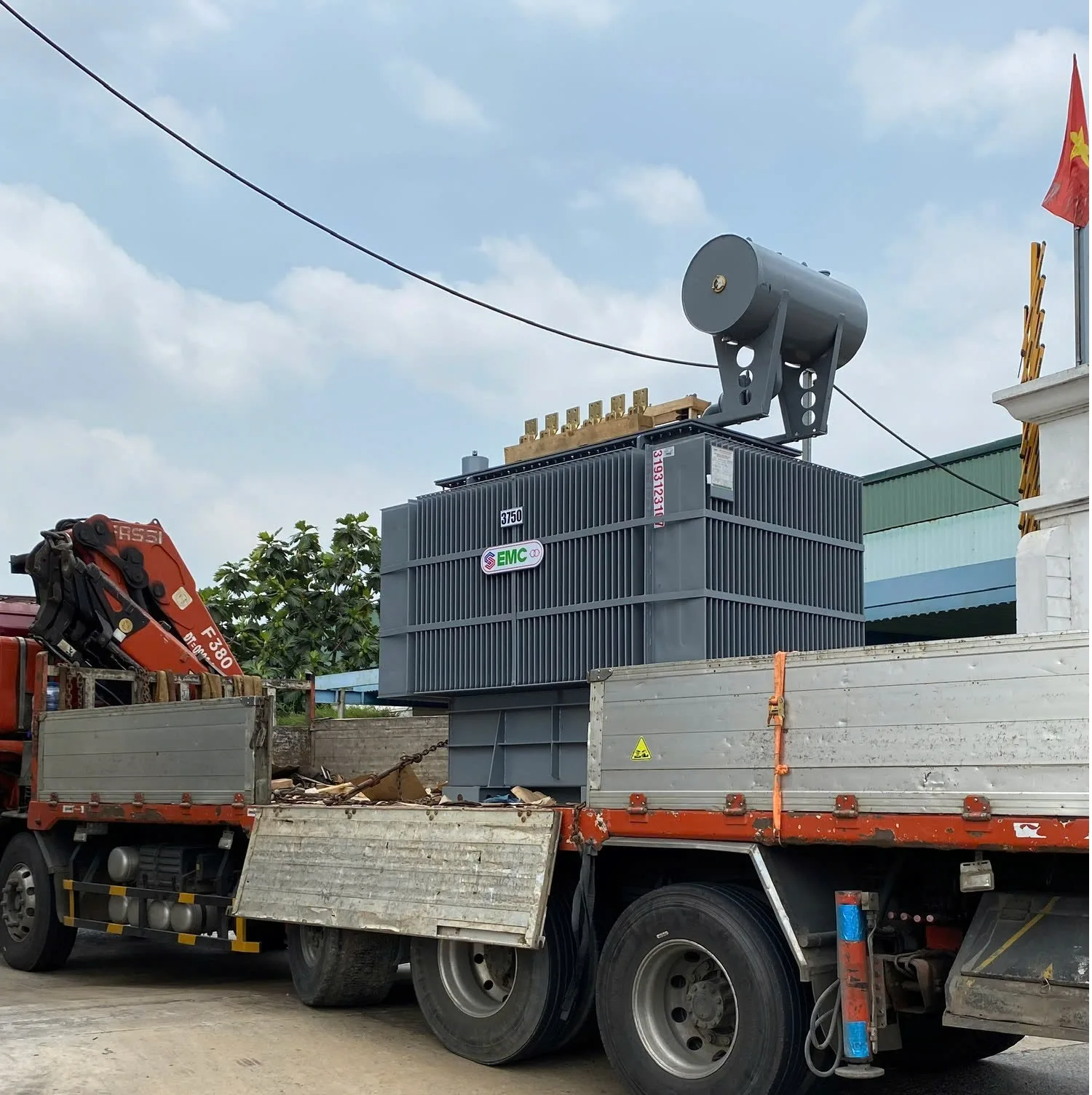 Máy Biến Áp Biến Thế Tranformer EMC 22/0.4kV 3750KVA