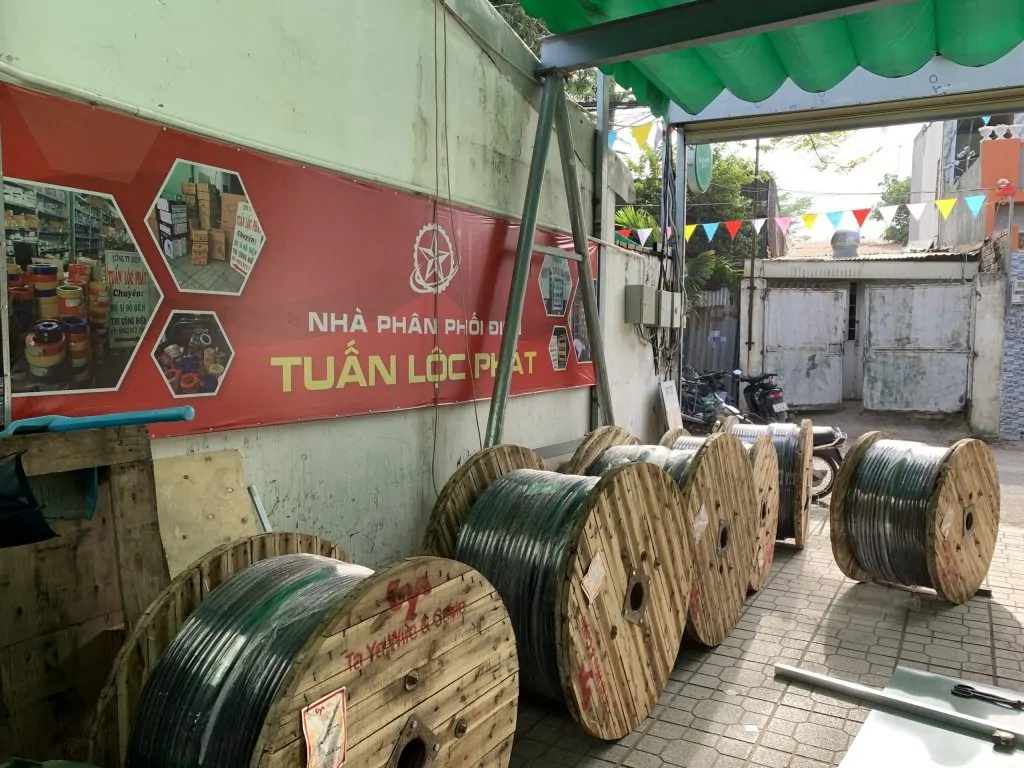 Tuan Loc Phat Dai Ly Phan phoi Day Cap Dien Taya